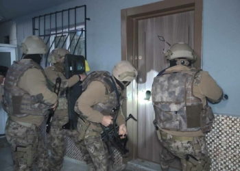 Bursa'da silah kaçakçılarına operasyon
