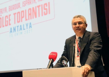 CHP'li Salıcı: Türkiye'nin erken seçime ihtiyacı var