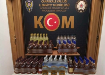 Çanakkale'de 306 şişe gümrük kaçağı içki ele geçirildi