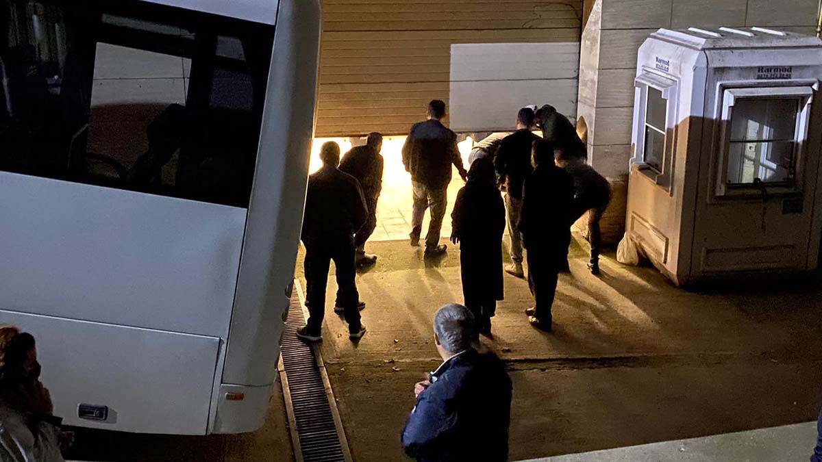 Çekirge operasyonu: Örgüt elebaşı bileklerini kesti