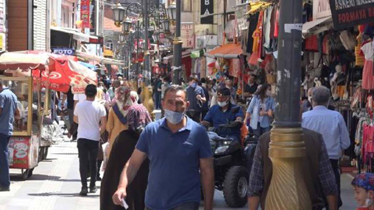 Çorum Valisi: Tedbirlere uymak hayati önem taşıyor