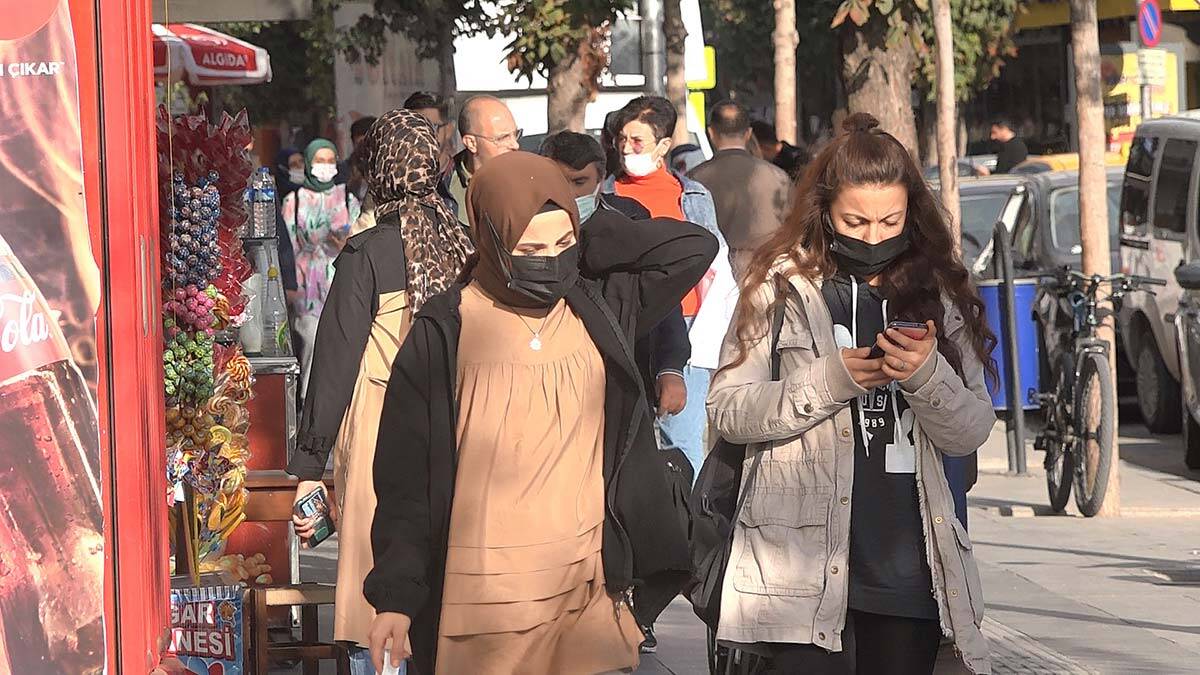 Çorum iki doz aşılamada mavi kategoriye girdi