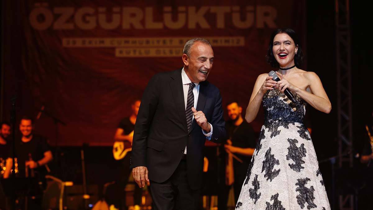 Şerefli gazilerimize de selam gönderiyorum