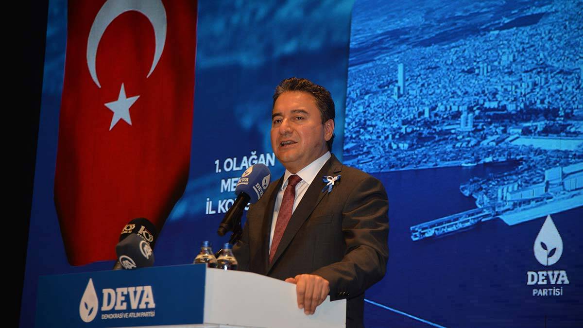 DEVA Partisi Genel Başkanı Babacan Mersin'de