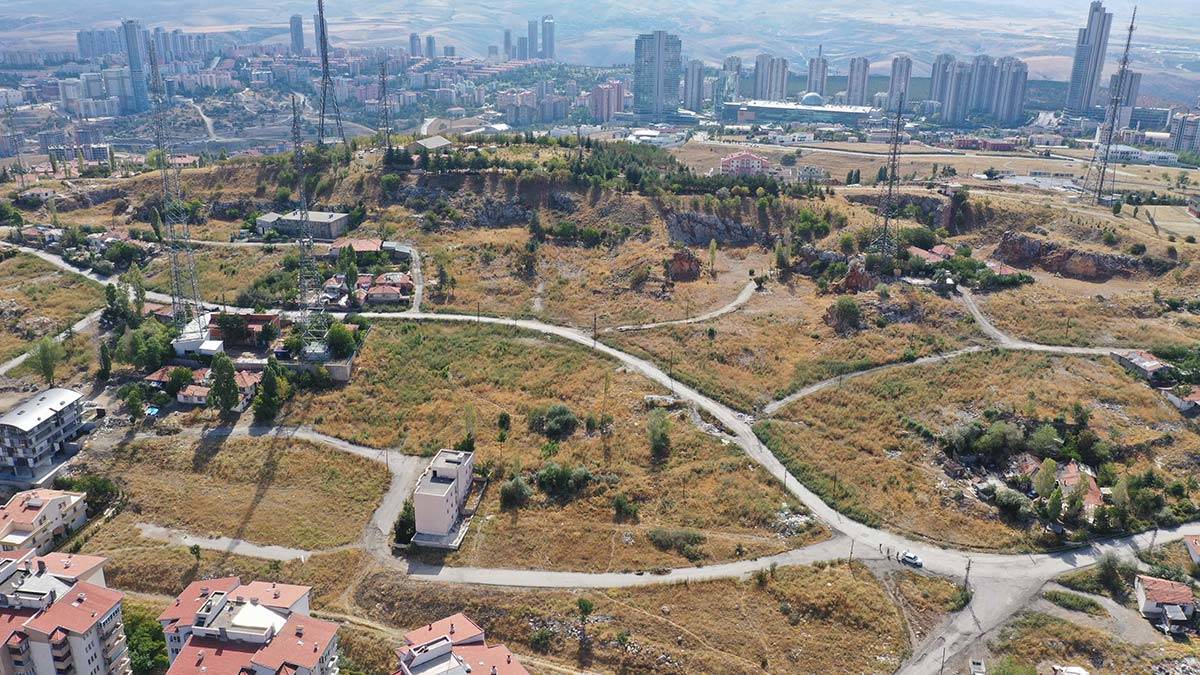 Cumhuriyetin 100. yılına yakışır anıt