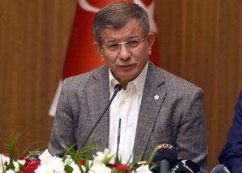 Davutoğlu: İttifak seçim ortamına gelindiğinde görülür