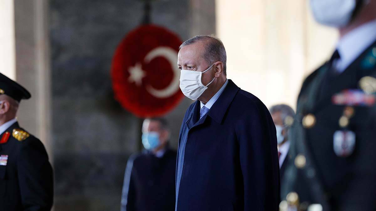 "Şanlı tarihi zaferlerle dolu kahraman bir milletin mensupları olarak Cumhuriyetimizi 2023 hedefleri ile buluşturmakta kararlıyız "