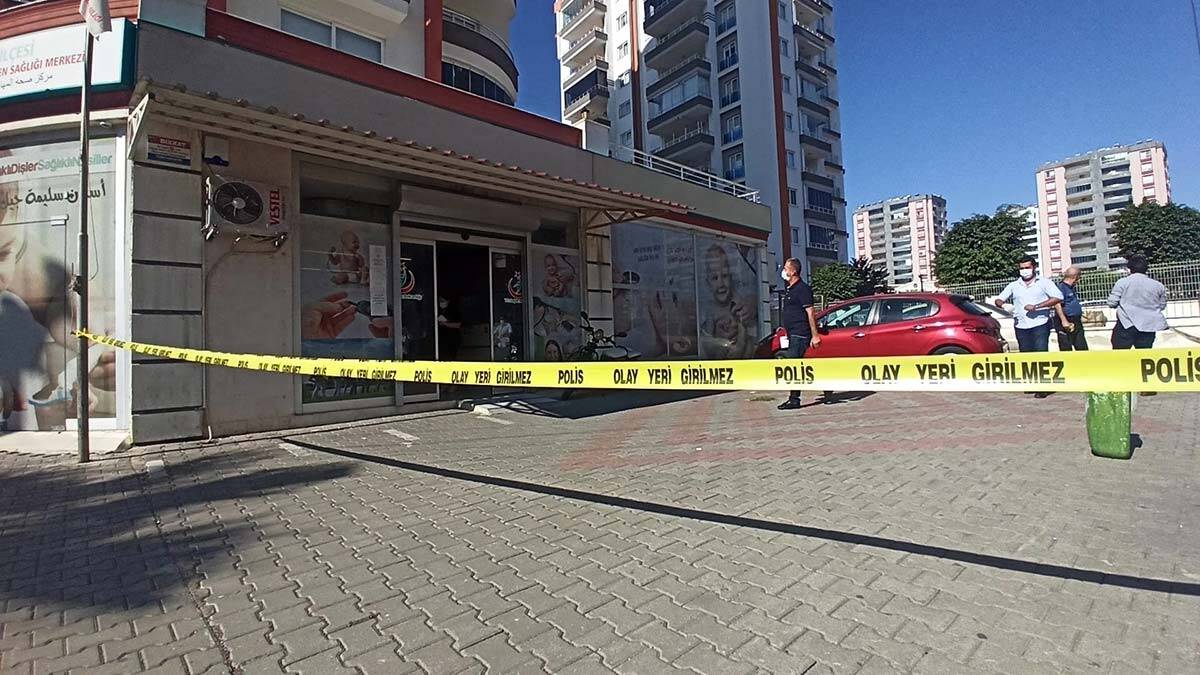 Doktor sağlık merkezinde meslektaşını öldürdü