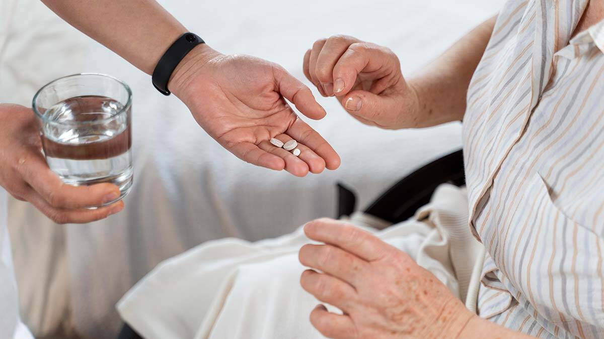 Evde bakım yardımı ödemeleri hesaplara yatırıyor