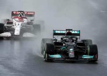 F1 Türkiye'de pole pozisyonunun sahibi Hamilton