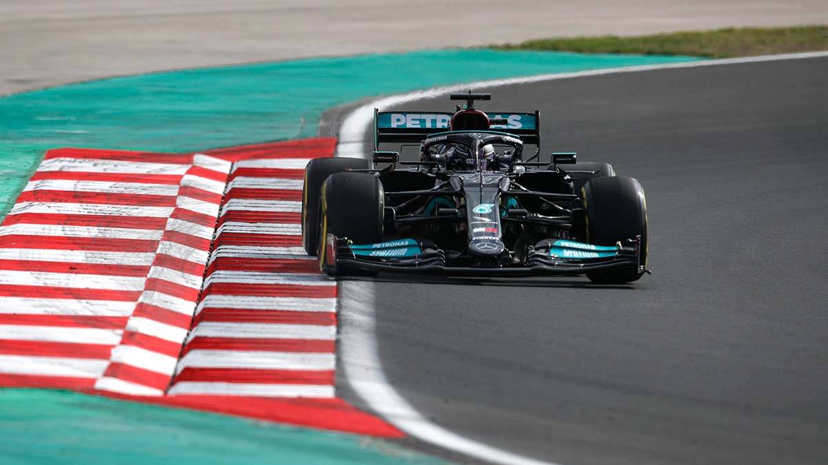 Formula 1 Türkiye'de ikinci antrenman turları sona erdi