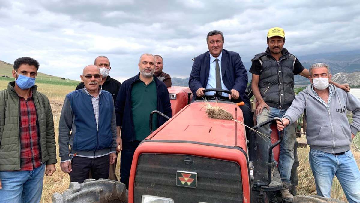 Çiftçinin traktörü haciz edilemesin