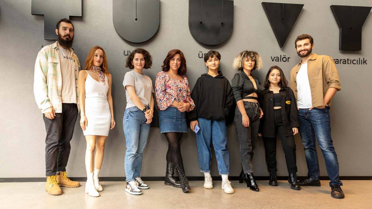 " Alenen Sanat projesi için geçtiğimiz aylarda yoğun bir başvuru arasından 19 sanatçı seçildi "