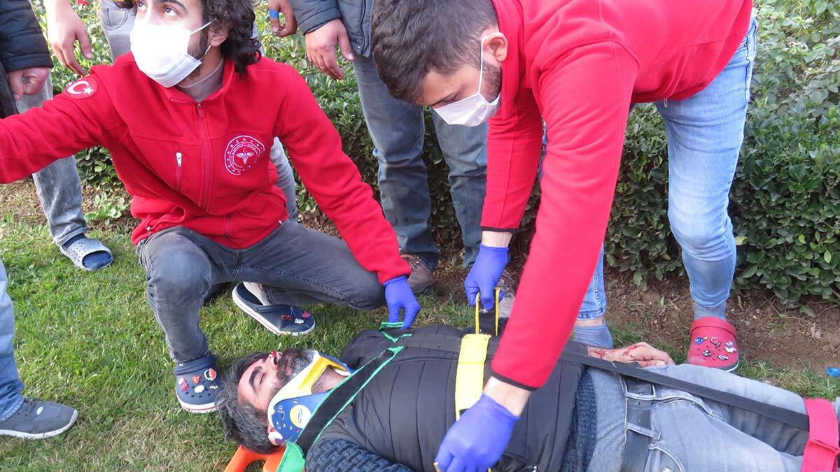 Direkt bariyerlere girip takla attı