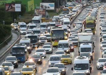 Haftaya trafikte yoğunluk ile başlandı