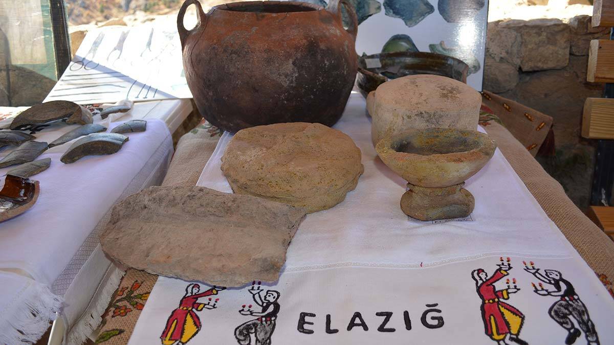 Harput Kalesi'nde 3 alan ziyaretçilere açıldı