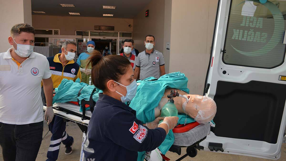 Hastanede yangın ve KBRN tatbikatı yapıldı_