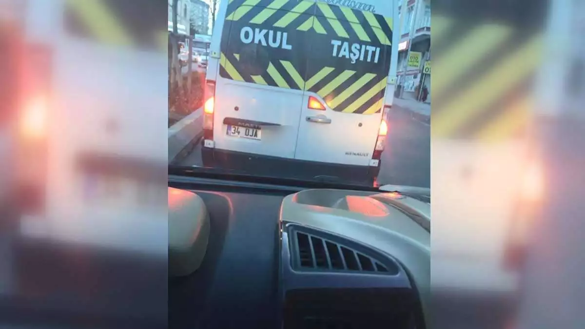 Açıklamalarda bulunan i̇sarod başkanı öztürk i̇stanbul'da en az 4-5 bin korsan servis olduğunu dile getirdi