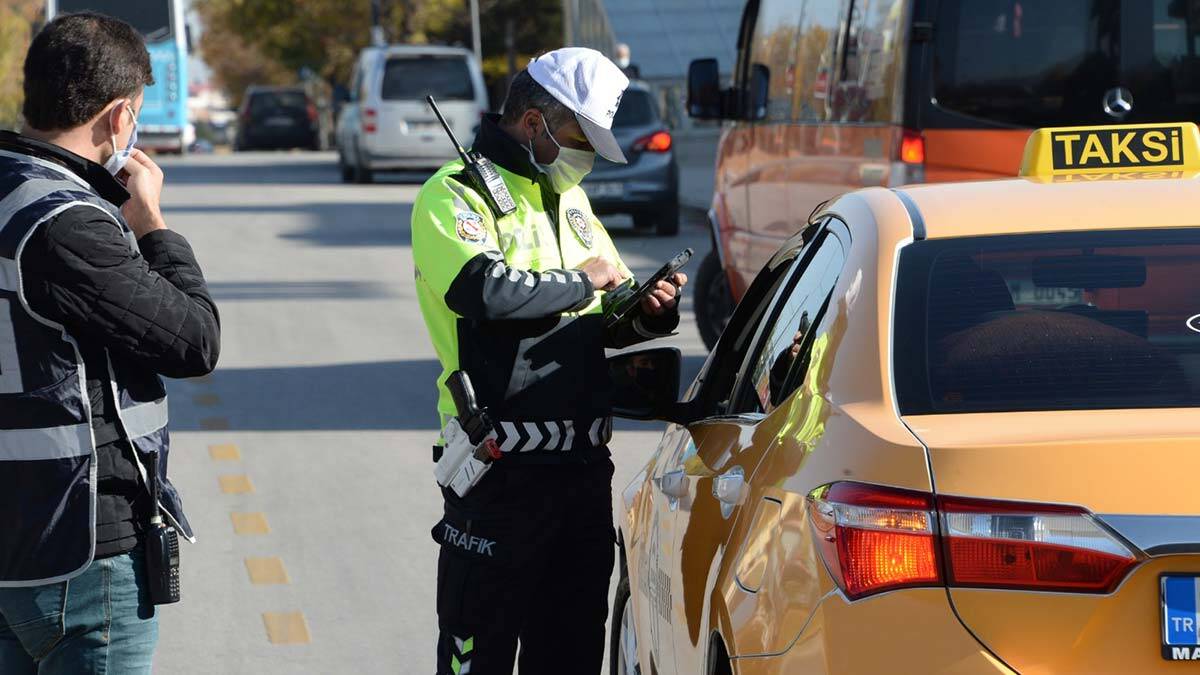 İçişleri Bakanlığı'ndan taksicilere 12 kural