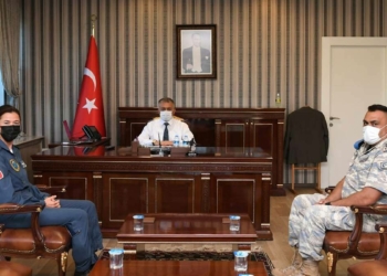 İlk kadın filo komutanı Yarbay Esra Özatay oldu