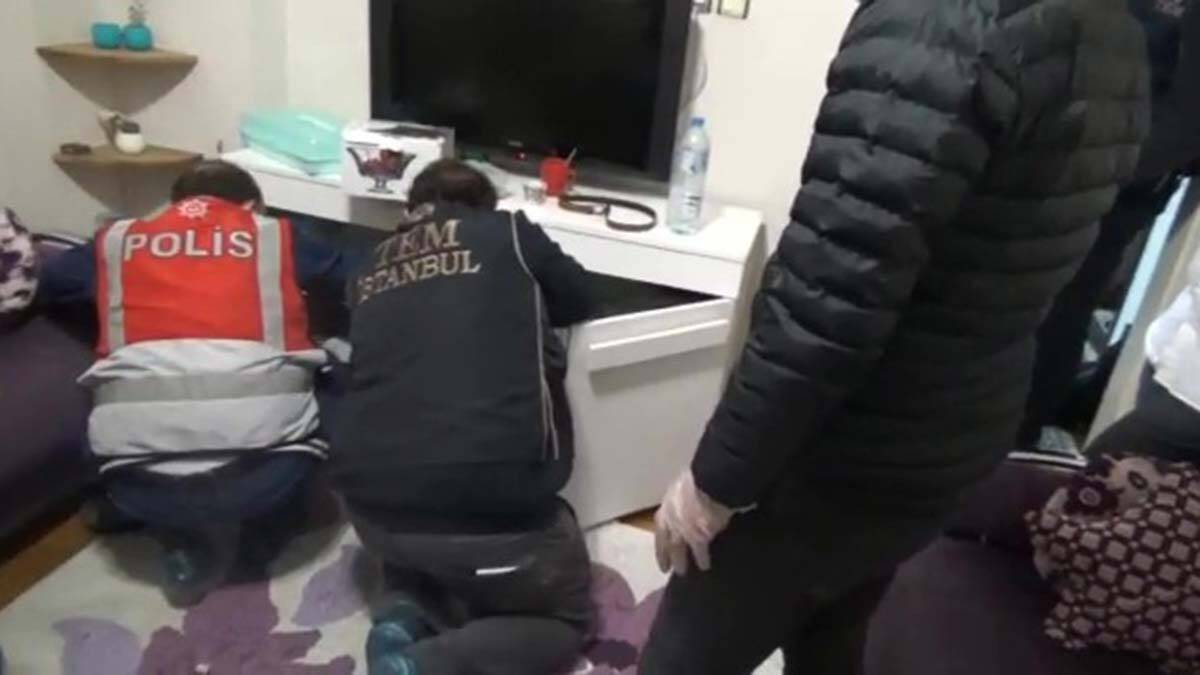 İstanbul'da FETÖ'nün hücre evlerine operasyon