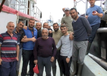 İstanbul'da balıkçılar şoke oldu: İlk kez gördük