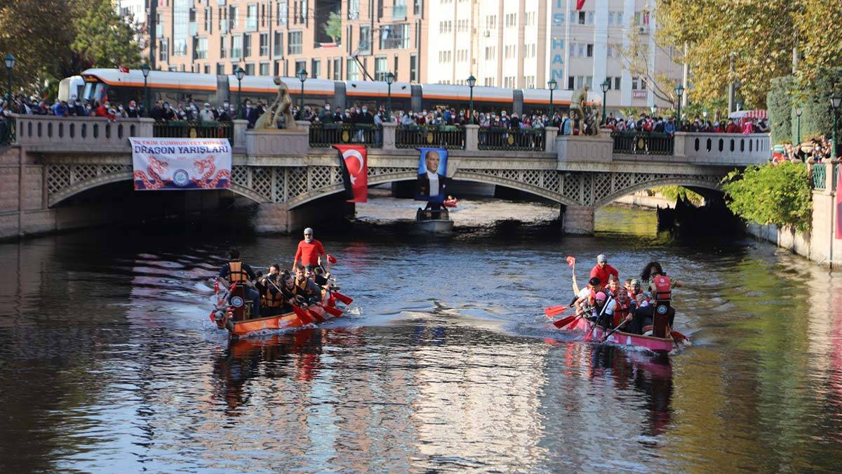 Kürekler Cumhuriyet Kupası için çekildi