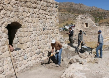 Kahta Kalesi'nde kazı çalışmaları yeniden başladı