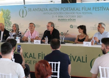 Kaplanoğlu: Ahmet Hamdi Tanpınar'ın hikayesi olacak
