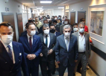 Kırmızı renkteki tek ilin valisi: Her şey söylendi