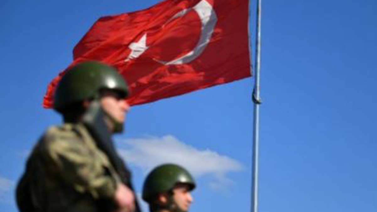 MSB: Hudutlarda 4'ü terör örgütü üyesi 7 kişi yakalandı