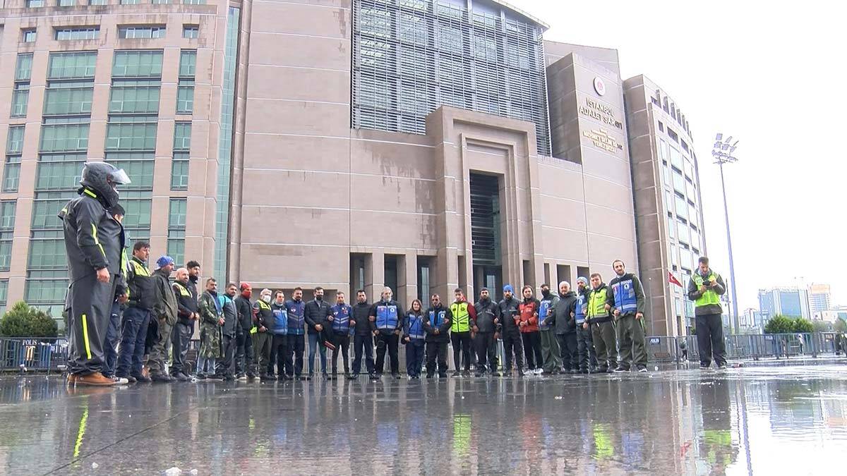 Motosikletli kuryelerden eylem