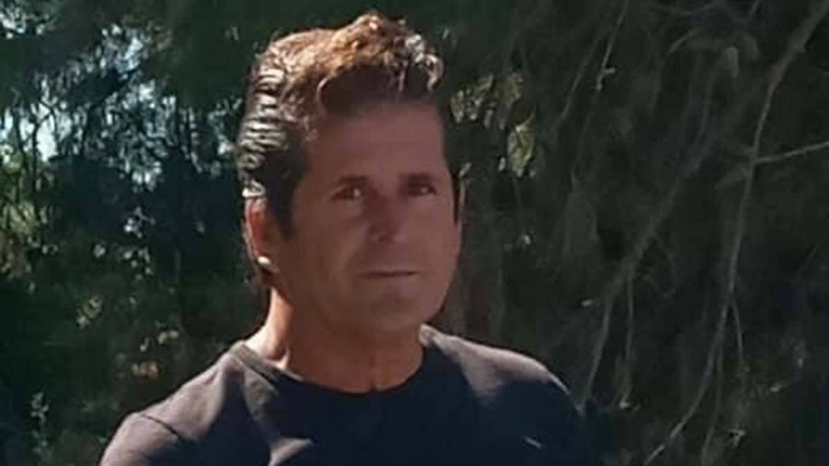 Otomobil ile çarpışan motosiklet sürücüsü öldü