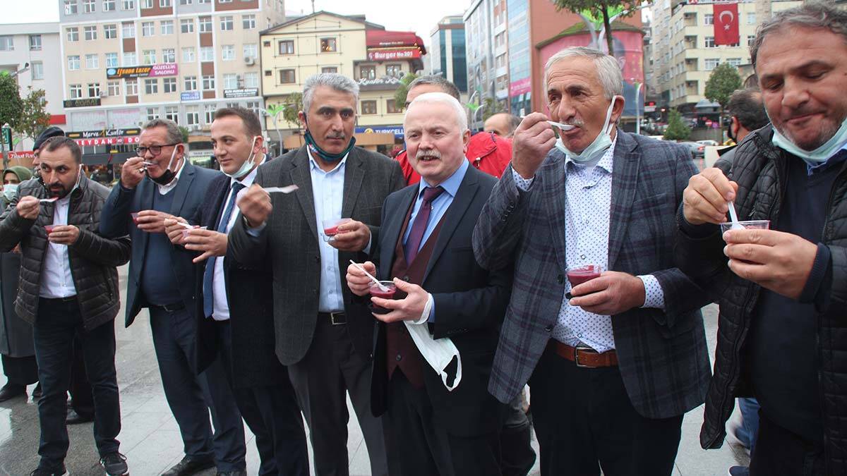 Pepeçura Festivali'nde 10 bin kase tükendi