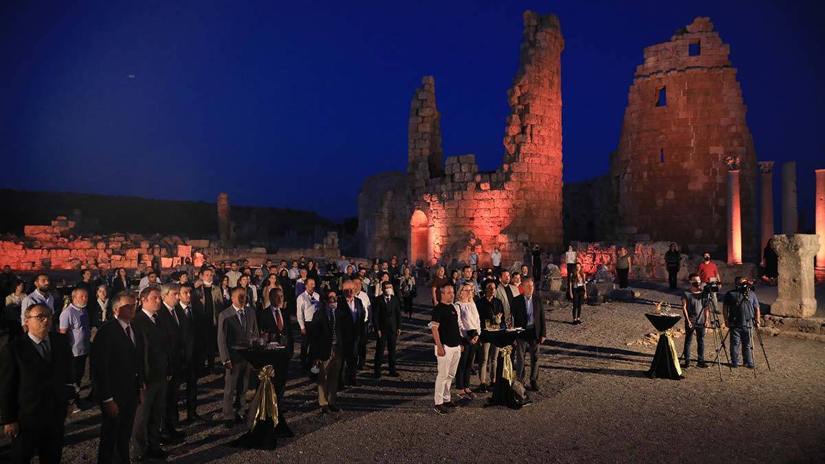 Perge'deki kazı çalışmalarının 75'inci yılı kutlandı
