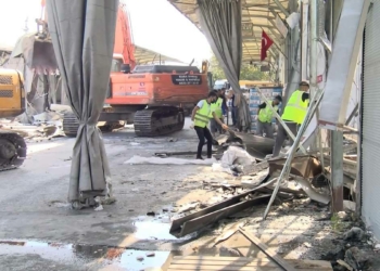 Rami Kuru Gıda Hali yıkımı: Yer bulalım istiyoruz