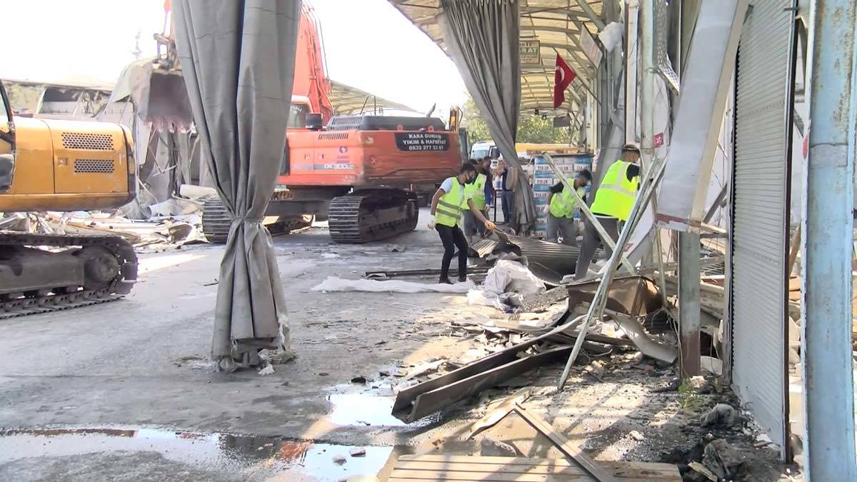 Rami Kuru Gıda Hali yıkımı: Yer bulalım istiyoruz