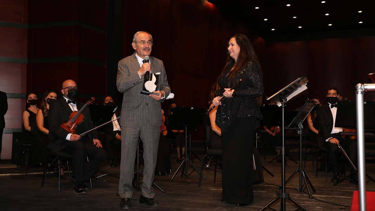 Senfoni orkestrası "Sihirli Flüt" ile sezonu açtı