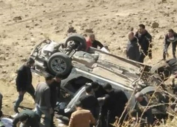 Şarampole devrilen otomobilde 4 kişi yaşamını yitirdi