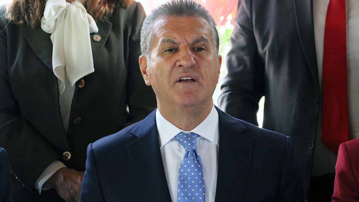 Sarıgül: Demokrasi için son derece üzüntü verici