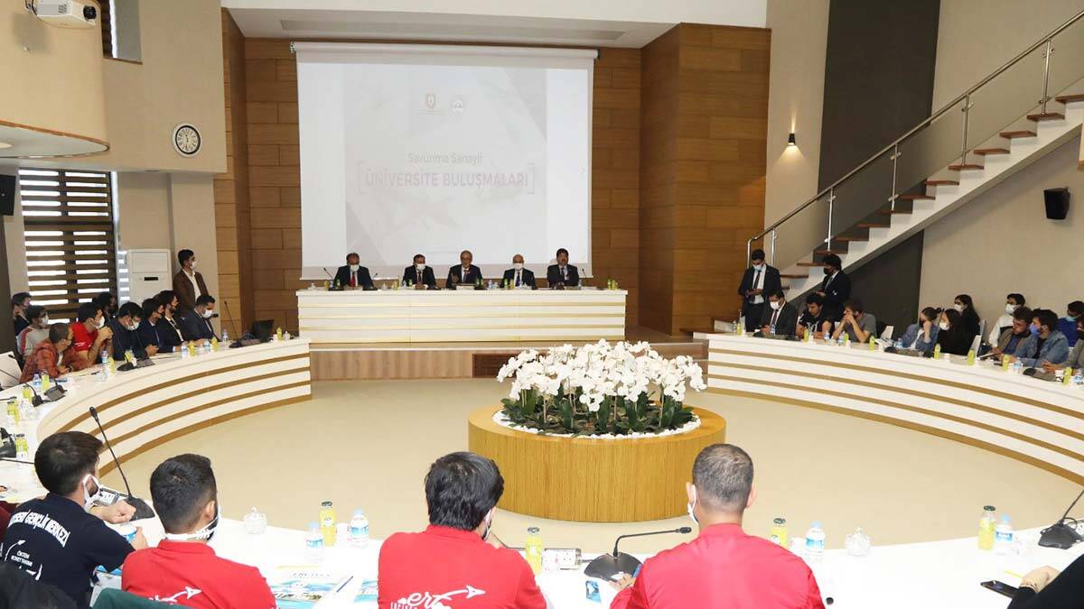 Savunma Sanayii Başkanı Erciyes Üniversitesi'nde