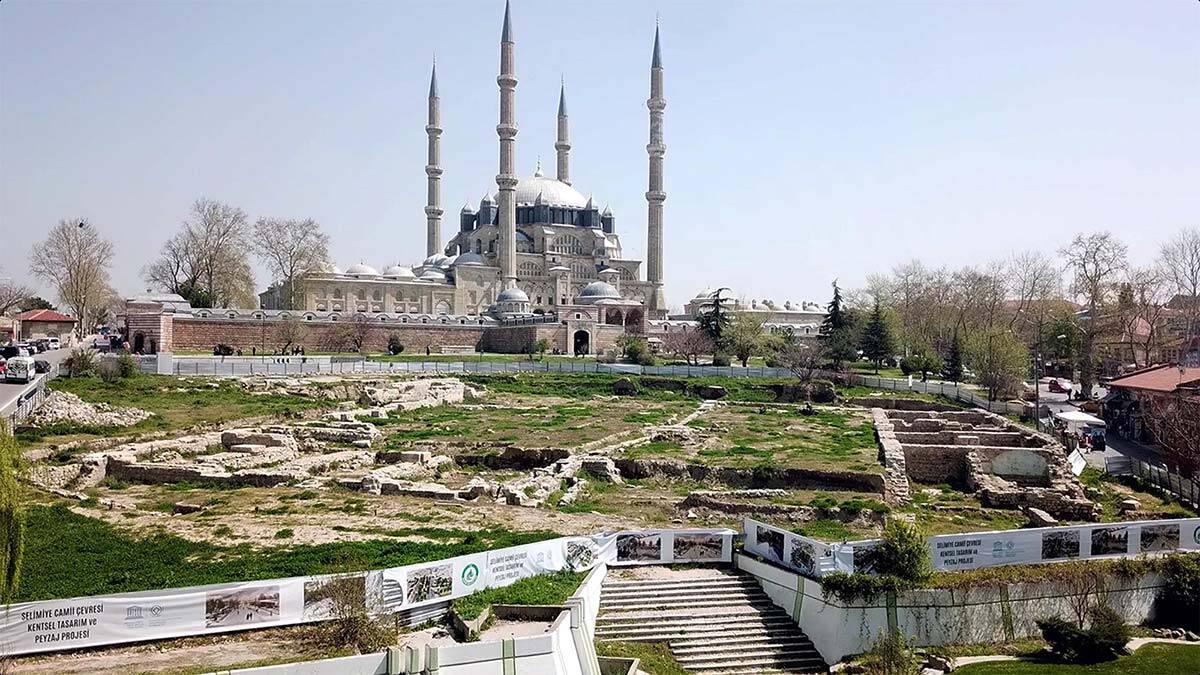 Selimiye Cami çevre düzenlemesinde protokol onaylandı