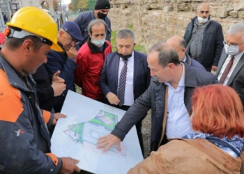 Selimiye'de lahit ve tarihi yapılar bulundu
