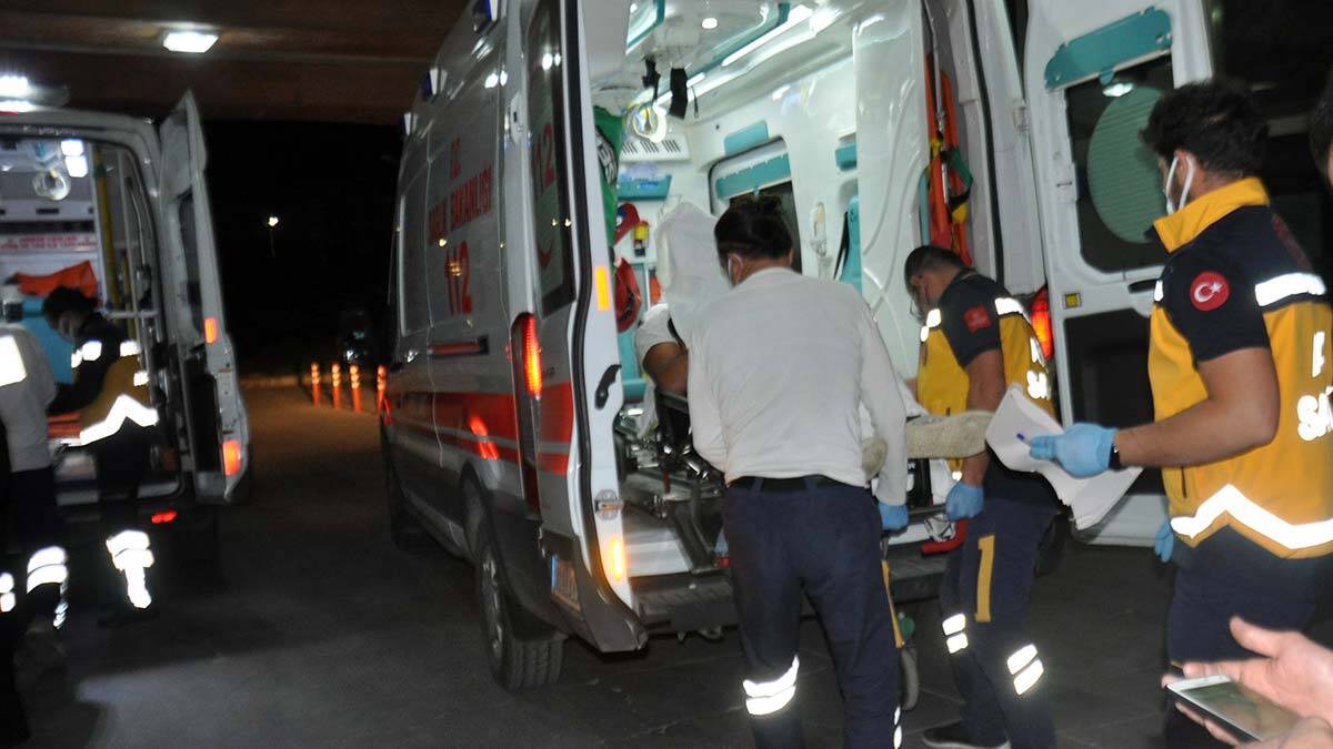 Silahlı saldırı sonrası polis saldırganları arıyor