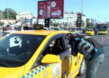 Sivil trafik polisleri Fatih'te denetim yaptı