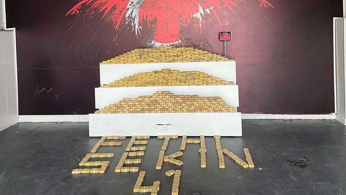 TIR dorsesinde 107 kilo eroini narkotik köpeği buldu