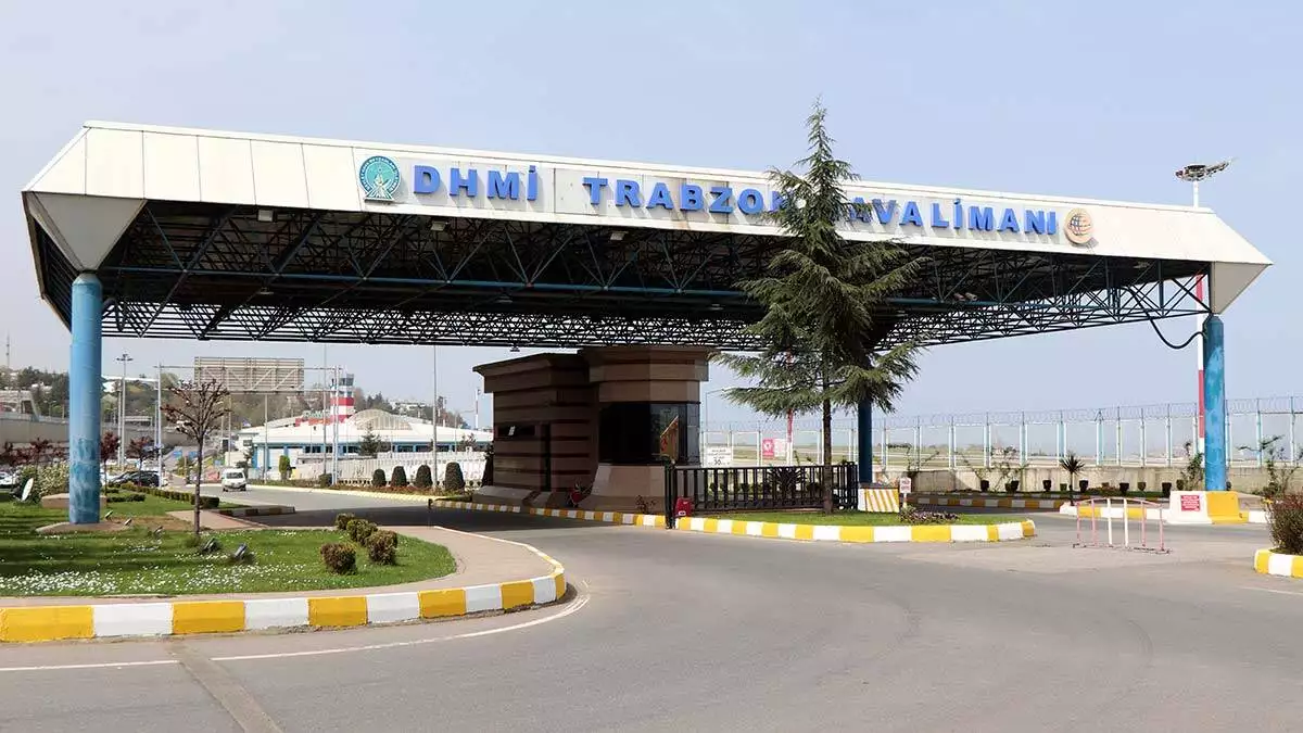 Trabzon havalimani 1 gun ucuslara kapatildi - yerel haberler - haberton