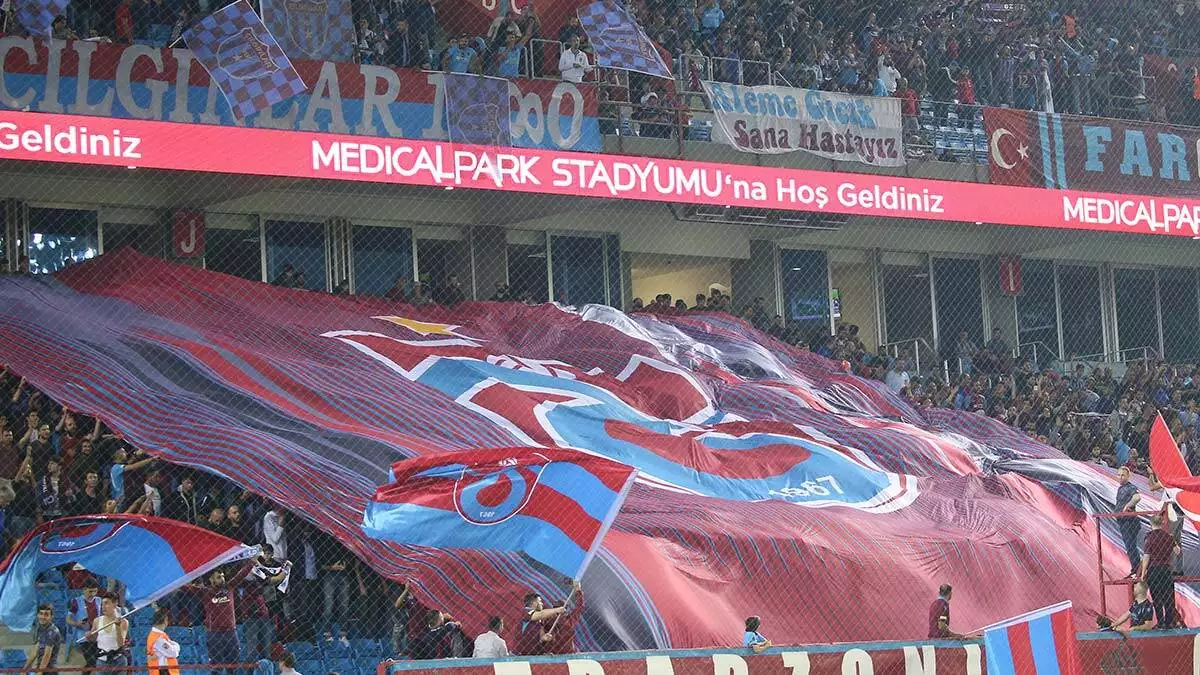 Trabzonspor taraftar gruplarından tek tribün kararı
