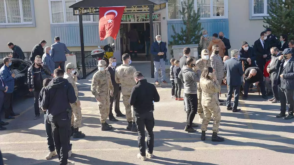 Tunceli'de 'eren-7 operasyonu'nda bir asker şehit oldu