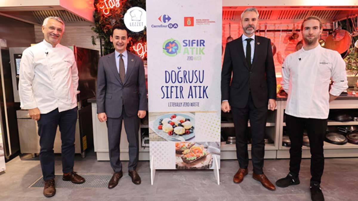 Ünlü şefler 'Sıfır Atık' hedefiyle yemek pişirdi